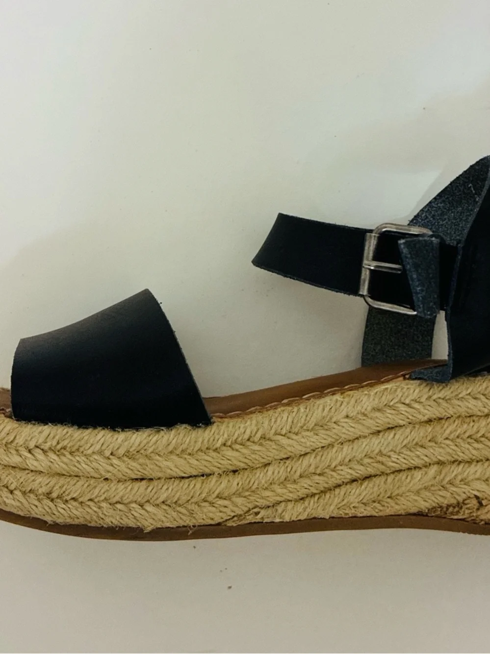 Universal Thread Black Espadrille Platform Sandal